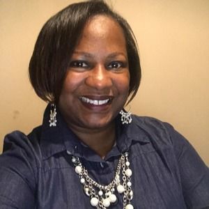 Meet your Posher, Aisha